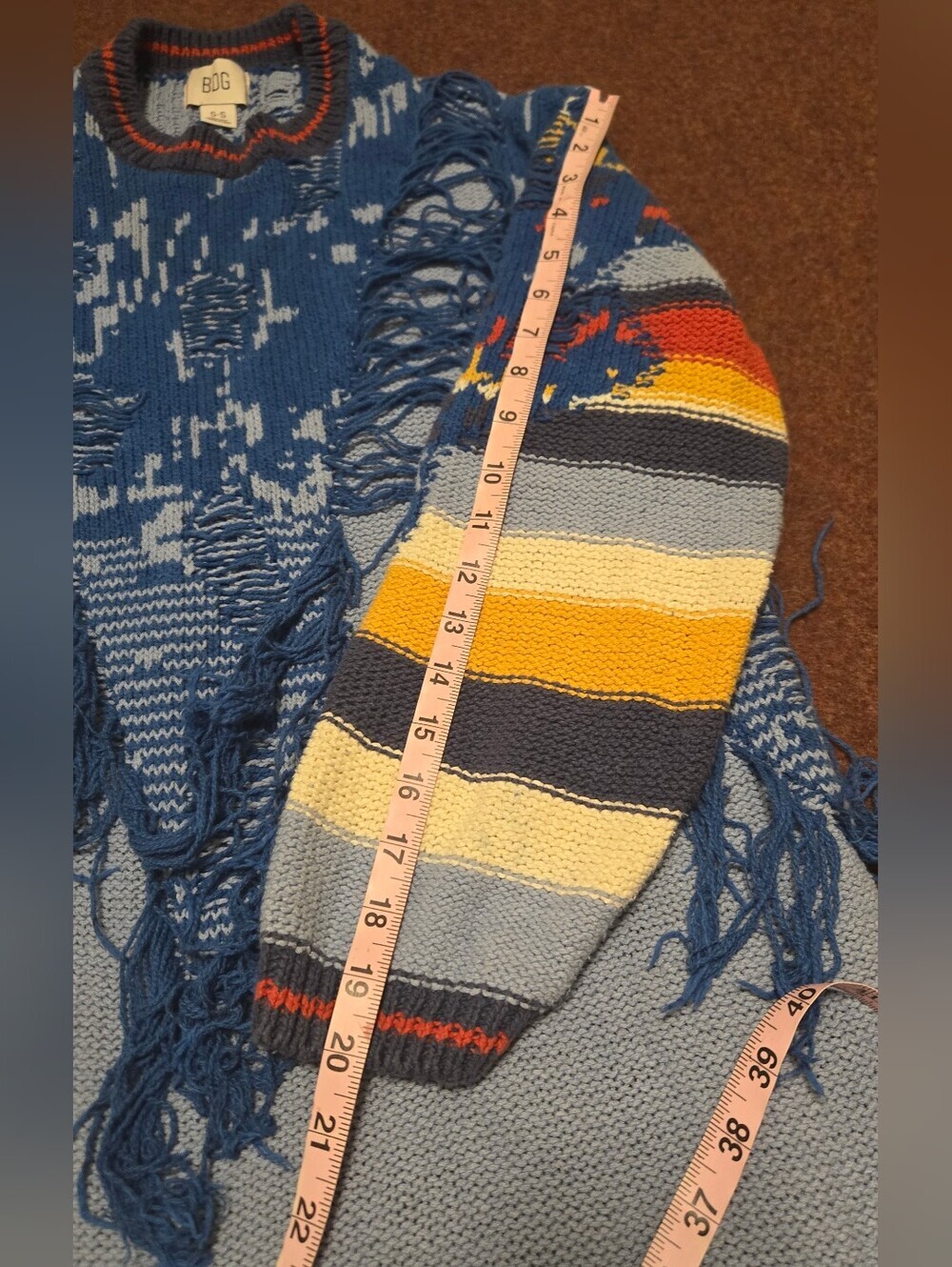Urban Outfitters BDG Marlon Spliced Sweater Distressed Fringe Deadstock Small - Picture 7 of 8